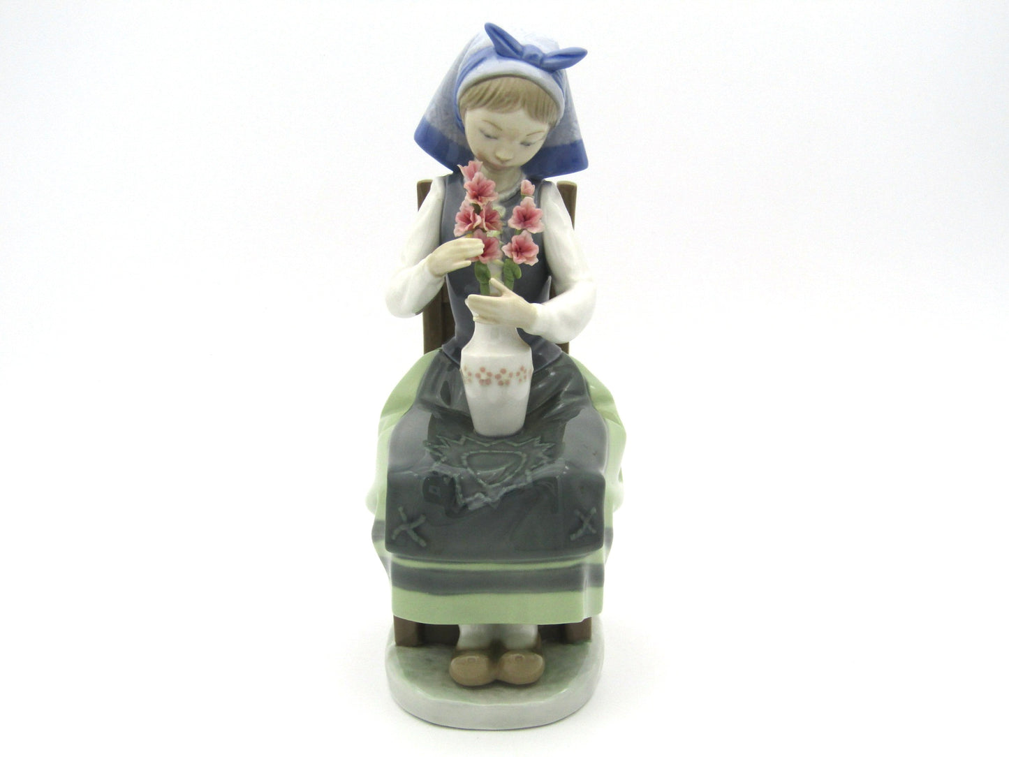 Lladro "Flower Harmony" figurine.