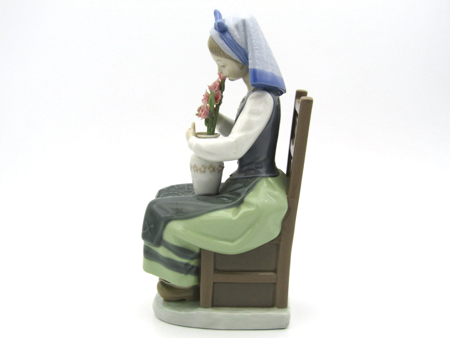 Lladro "Flower Harmony" figurine.