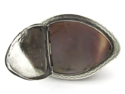 Cape silver cowrie shell snuff box by John Townsend, Circa 1825.