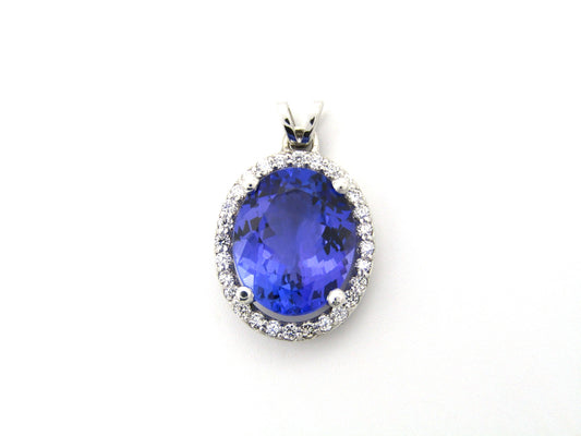 18K gold tanzanite and diamond pendant.