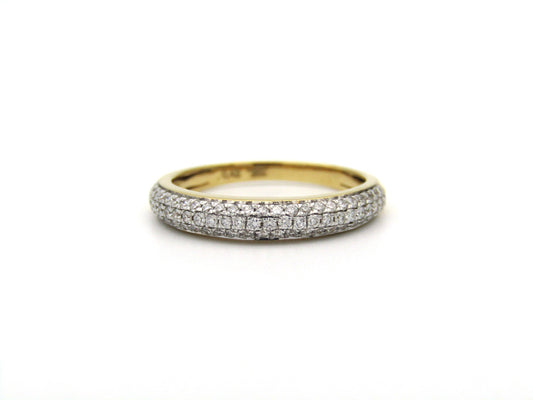 18K gold pavé diamond ring.